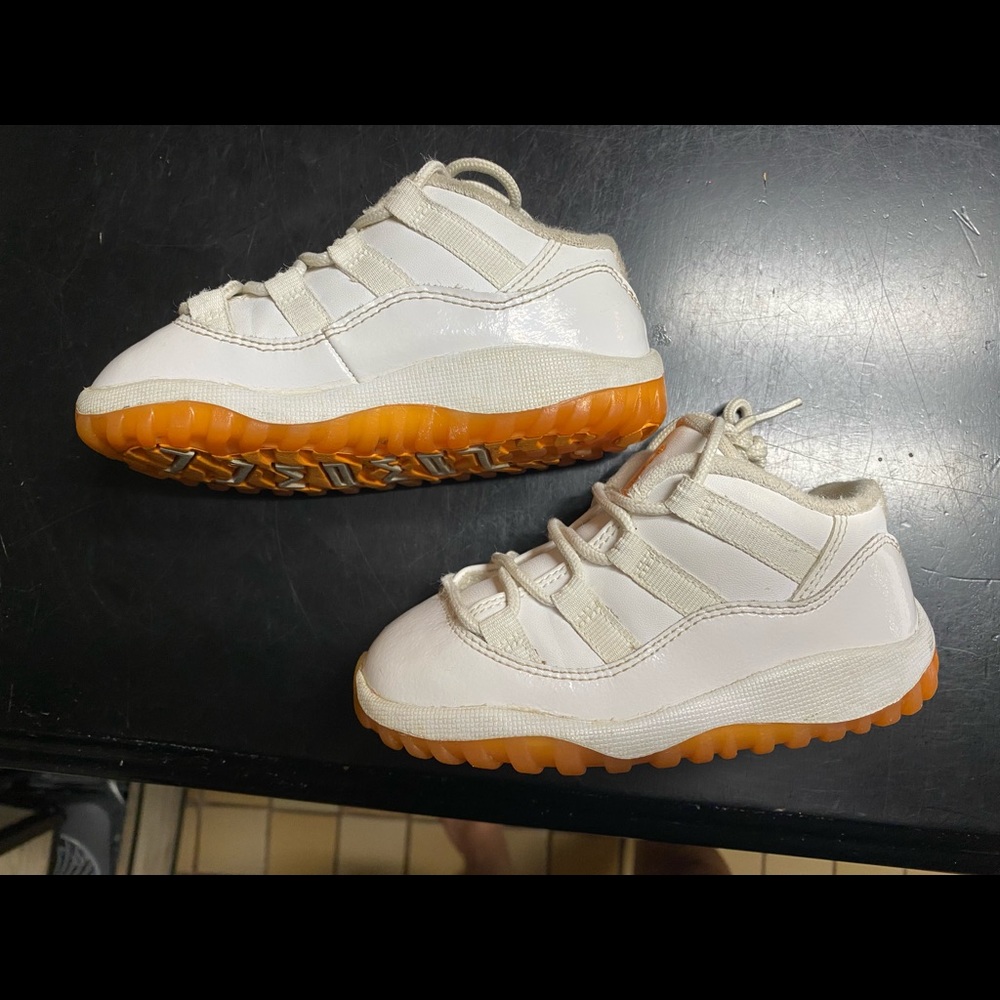 8c Jordan’s